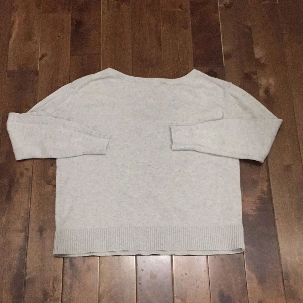 Everlane Sweater- Gray- Size XS - Picture 7 of 7